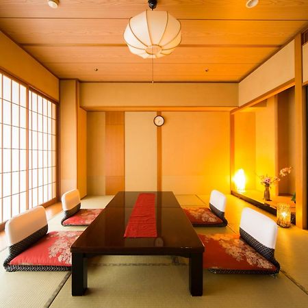 Hotel Tokiwa Yamaguchi Habitación foto
